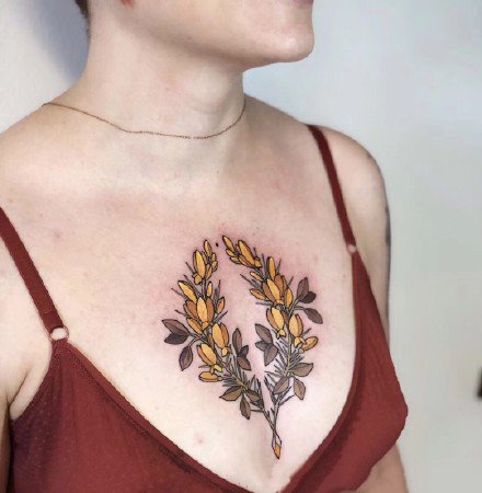 一组性感胸花纹身图案欣赏
