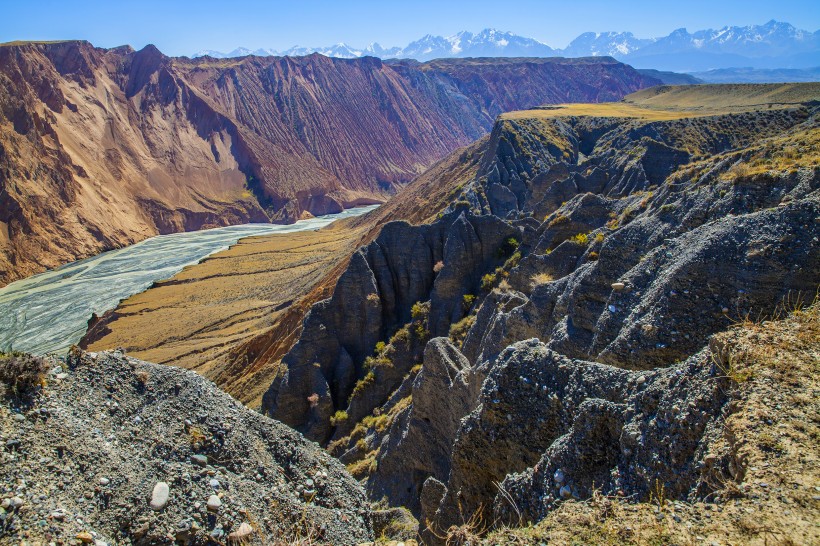 新疆安集海大峡谷风景图片(9张)