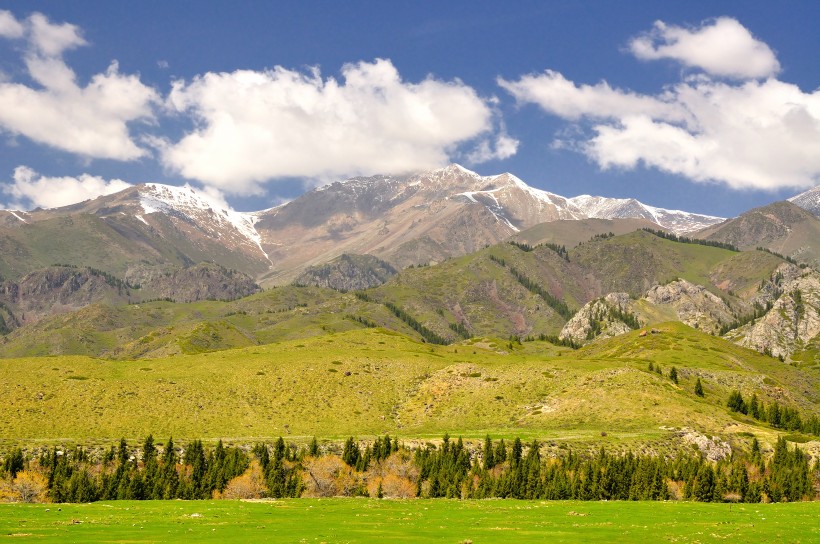 新疆阿尔夏提风景图片(7张)
