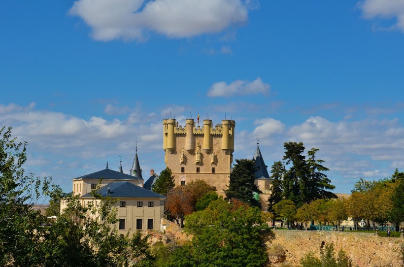 西班牙塞哥维亚城堡图片(12张)