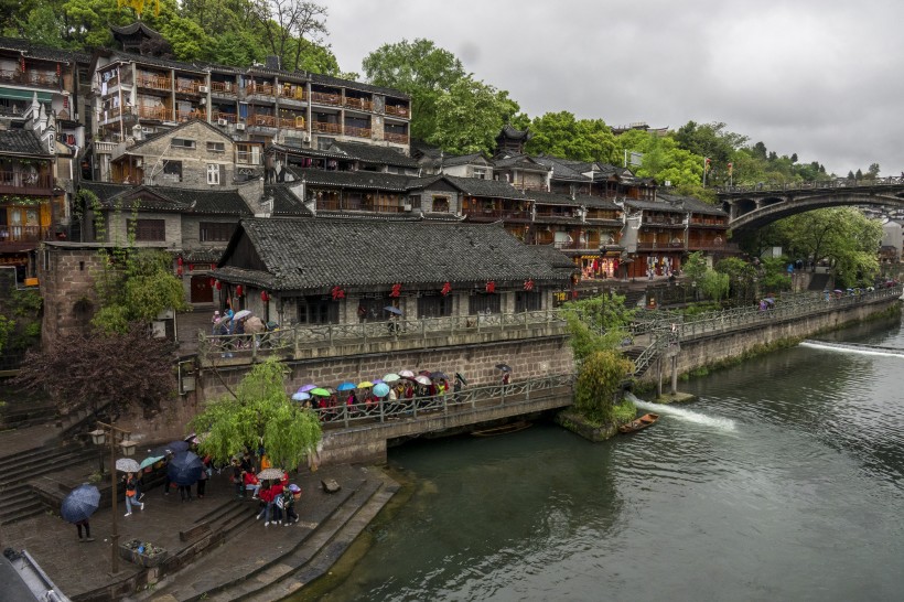 湖南凤凰古城风景图片(12张)