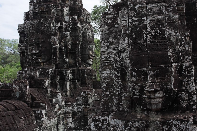 柬埔寨吴哥窟风景图片(18张)