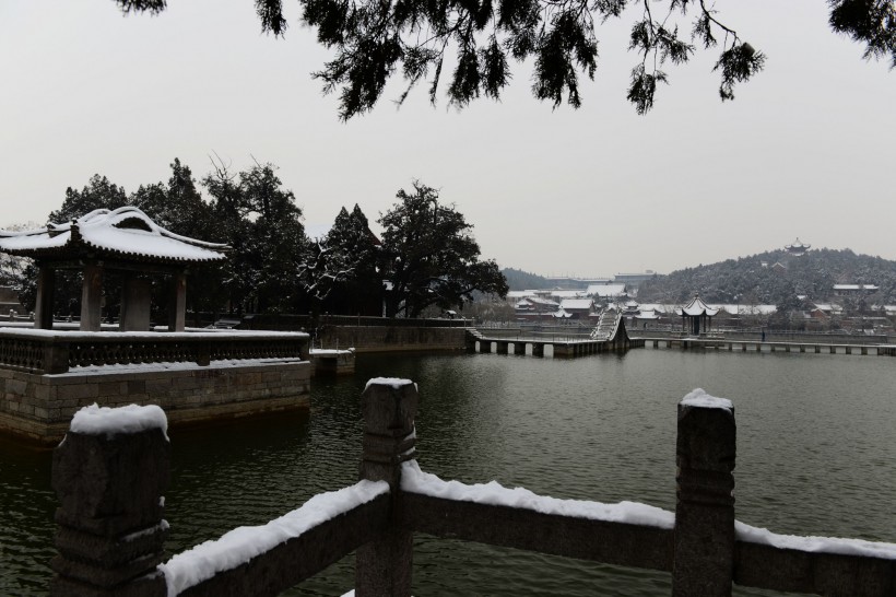 河南百泉湖雪景图片(10张)