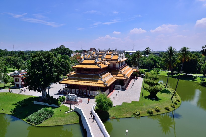 泰国邦芭茵夏宫风景图片(10张)