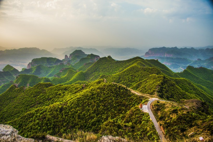 山西武乡县板山晨光风景图片(15张)