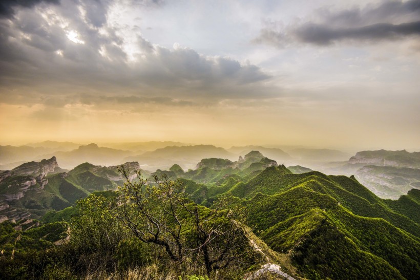 山西武乡县板山晨光风景图片(15张)