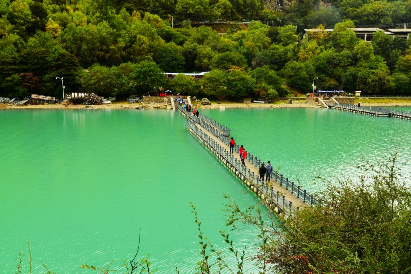 西藏巴松措风景图片(17张)