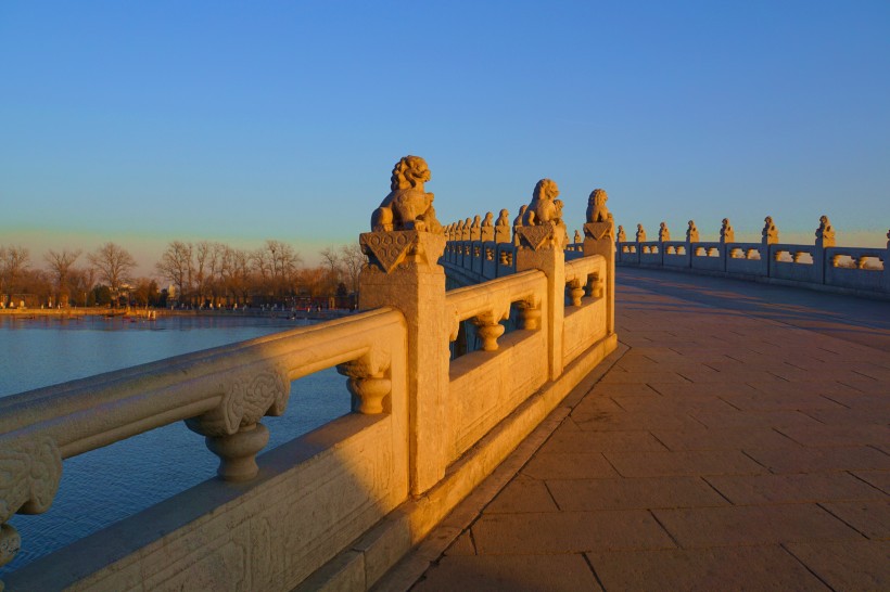 北京颐和园十七孔桥图片(8张)