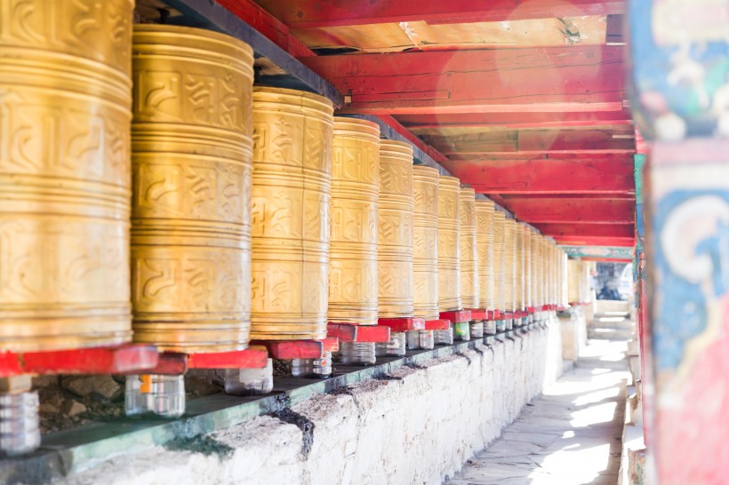 四川稻城奔波寺风景图片(11张)