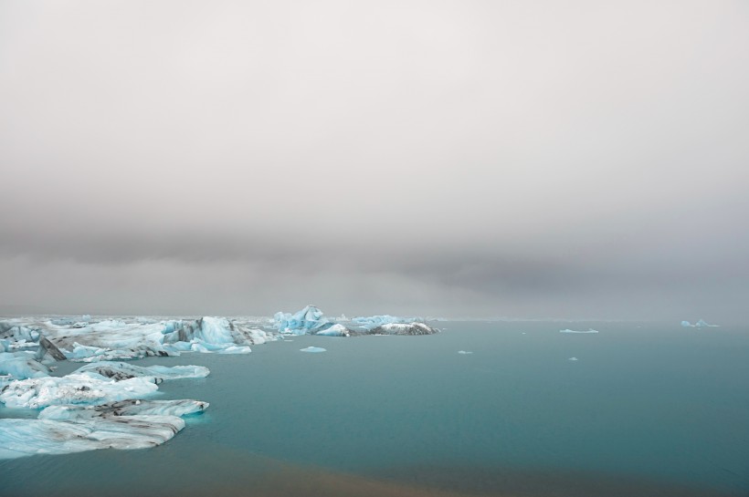 北欧冰岛冰天雪地风景图片(10张)