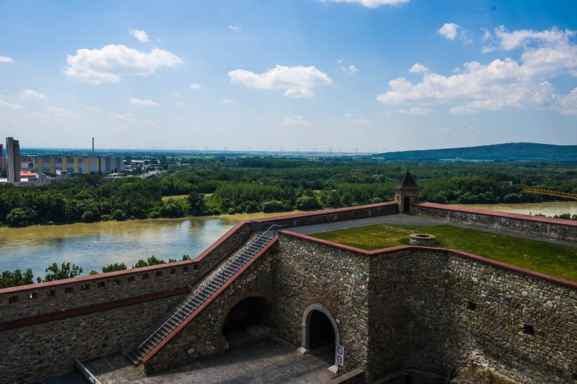 斯洛伐克首都布拉迪斯拉发风景图片(11张)