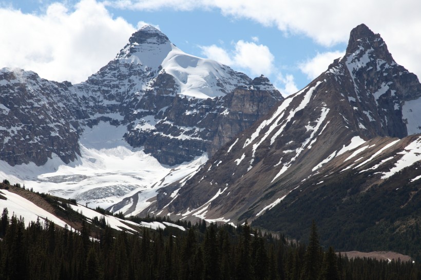 加拿大落基山脉公园风景图片(13张)