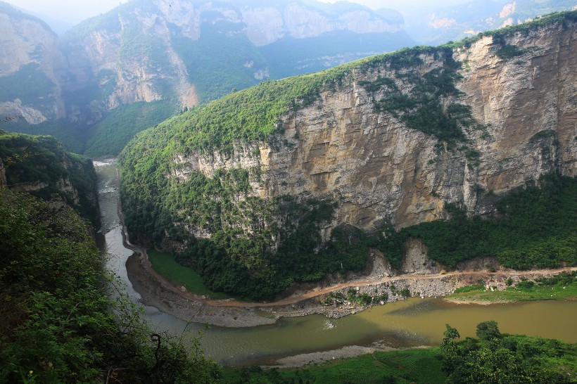 四川岔河大堰大峡谷风景图片(6张)