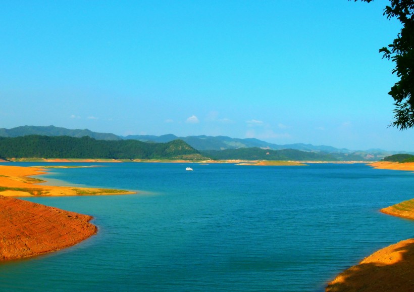 广西百色澄碧湖风景图片(18张)