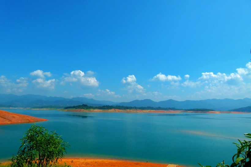 广西百色澄碧湖风景图片(18张)