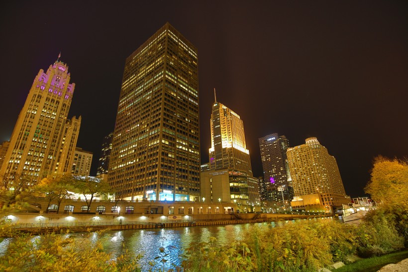 美国芝加哥河夜景图片(13张)