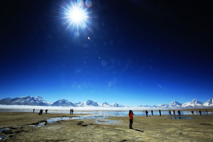 西藏卓木拉日峰风景图片(9张)