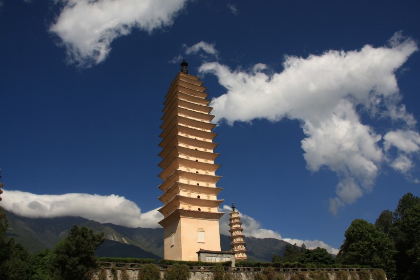 云南大理崇圣寺（三塔寺）风景图片(22张)