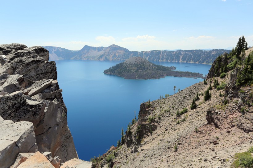 美国火山口湖风景图片(15张)