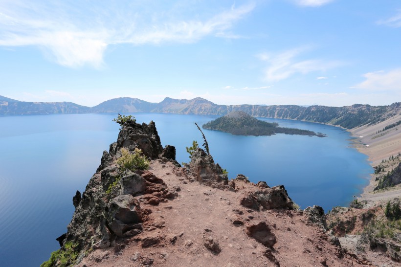 美国火山口湖风景图片(15张)