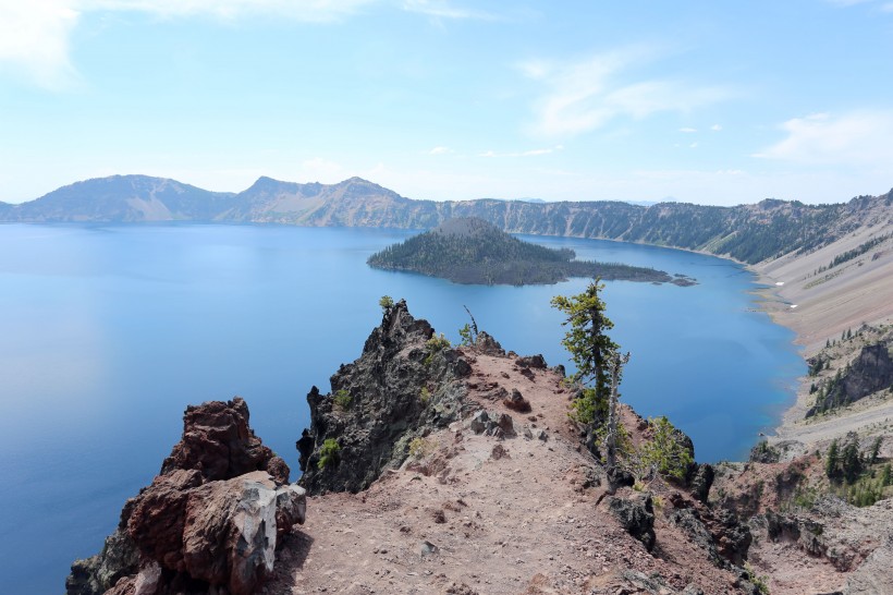 美国火山口湖风景图片(15张)