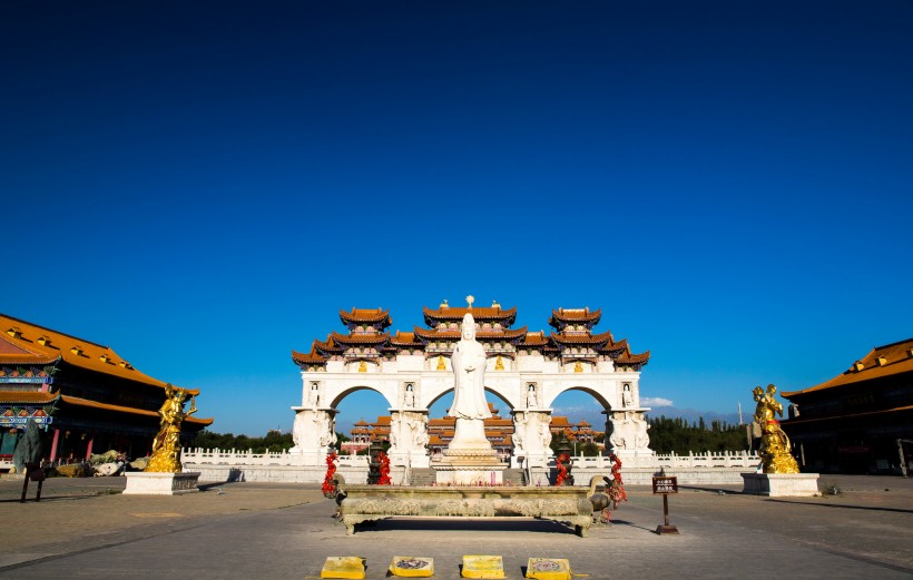 新疆红光山大佛寺风景图片(23张)