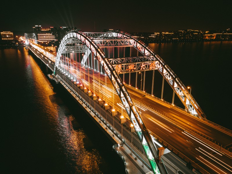 城市大桥夜景图片(13张)
