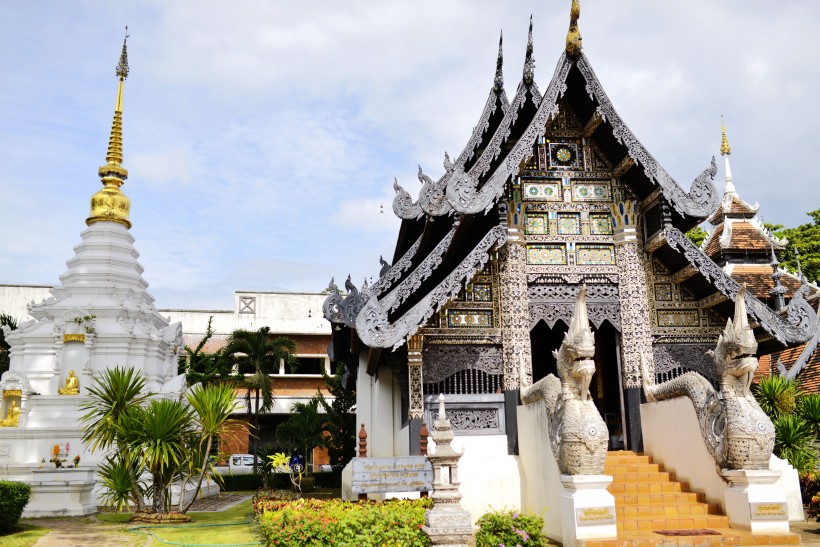 泰国清迈大塔寺图片(9张)