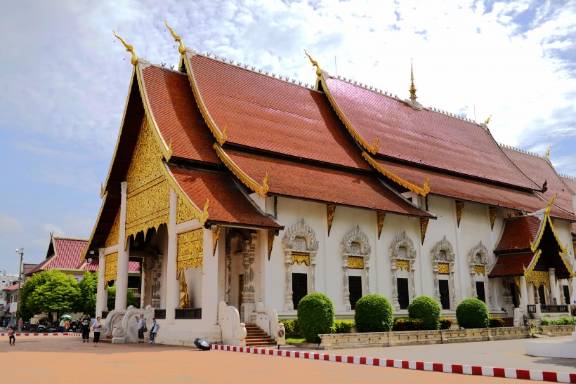 泰国清迈大塔寺图片(9张)