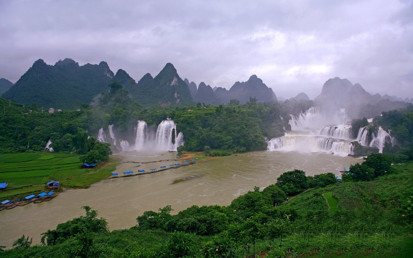 广西德天大瀑布风景图片(18张)