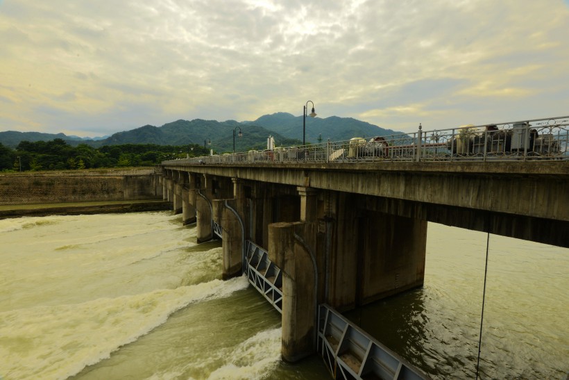 四川成都都江堰风景区图片(9张)