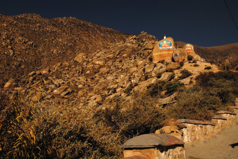 西藏哲蚌寺风景图片(7张)