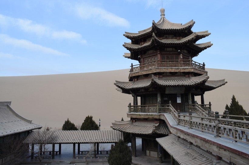 甘肃敦煌戈壁大漠风景图片(16张)