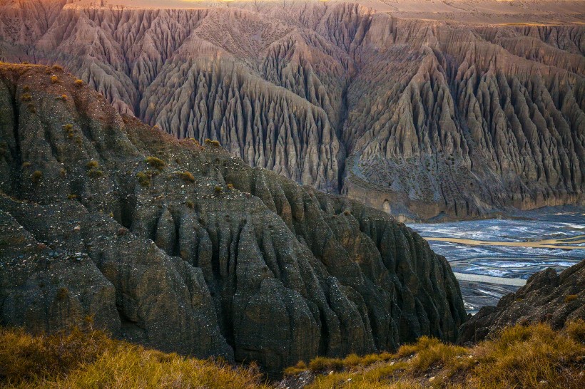 新疆独山子大峡谷风景图片(21张)