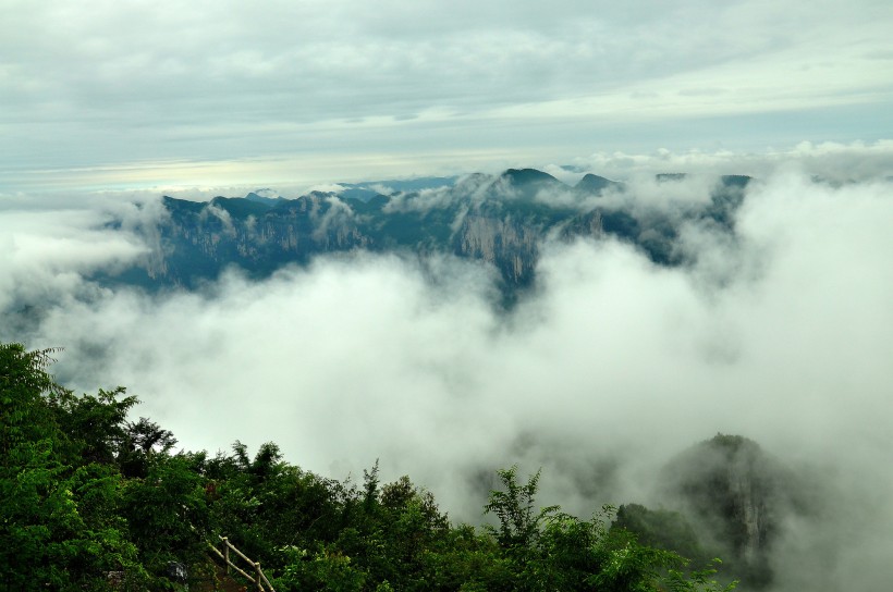 湖北恩施大峡谷云海风景图片(14张)