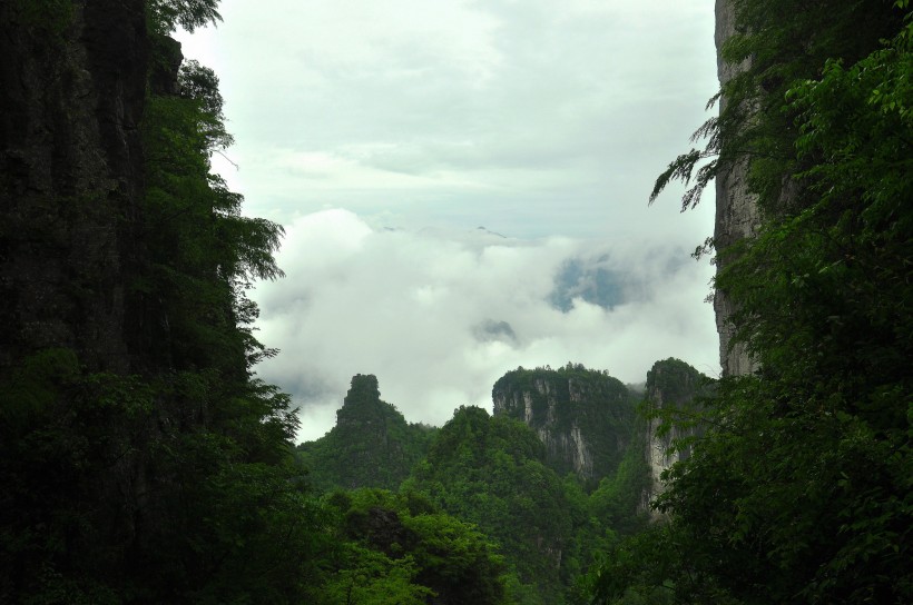 湖北恩施大峡谷云海风景图片(14张)