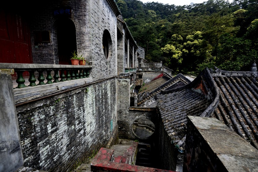 广东清远飞霞山风景图片(14张)