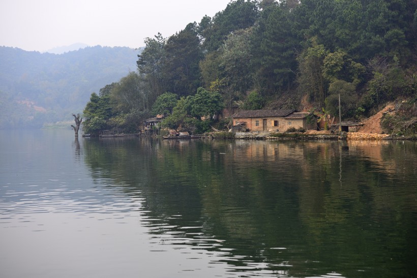 广东清远飞霞山风景图片(14张)