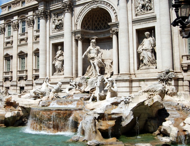 意大利特莱威喷泉图片(8张)
