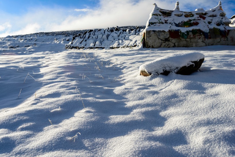 四川高尔寺山雪景图片(9张)
