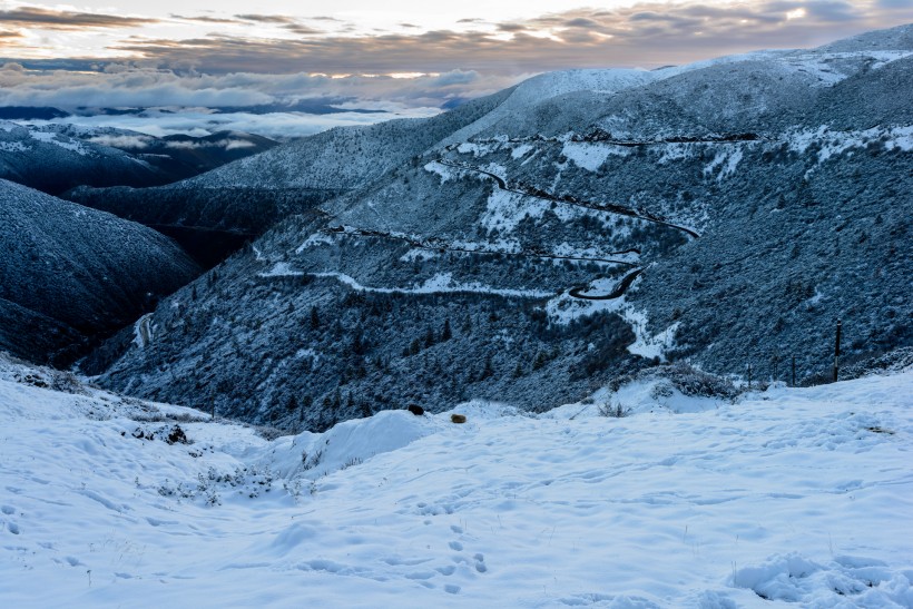 四川高尔寺山雪景图片(9张)