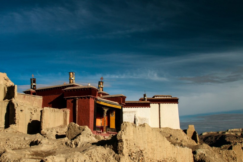 西藏古格王国遗址风景图片(6张)