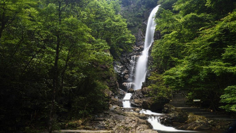 广西姑婆山风景图片(29张)