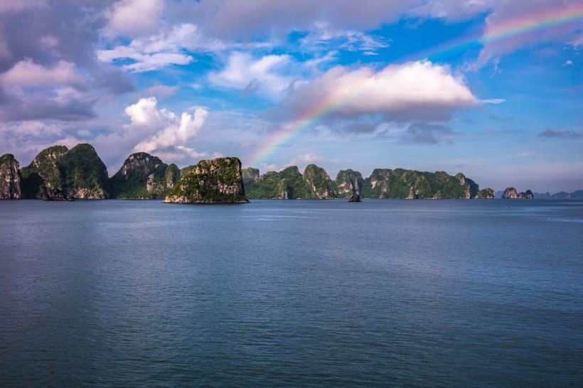 越南下龙湾风景图片(11张)