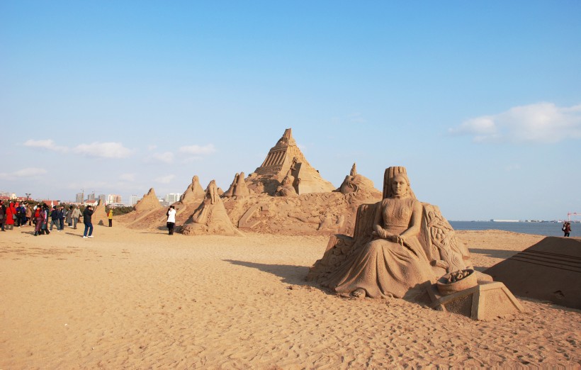 山东烟台海阳沙雕风景图片(10张)