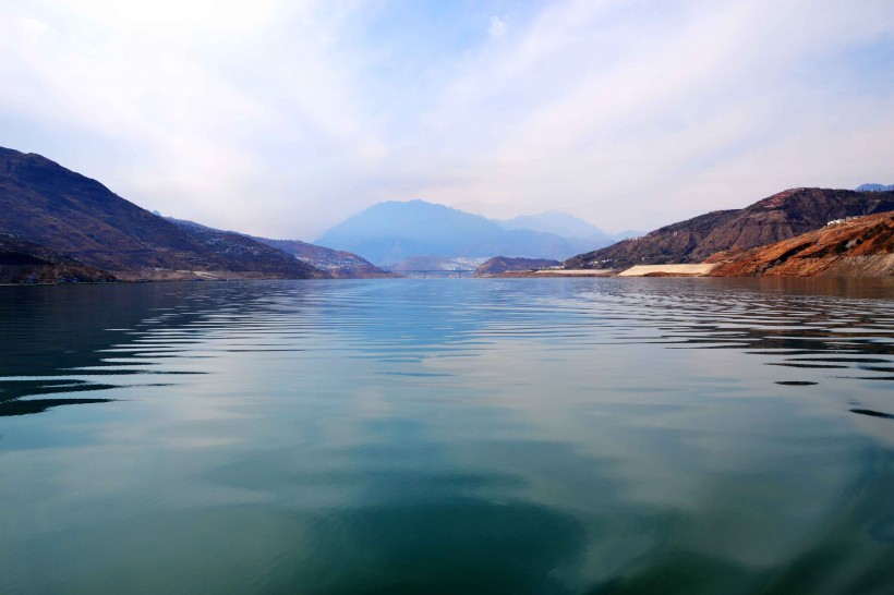 四川汉源湖风景图片(9张)