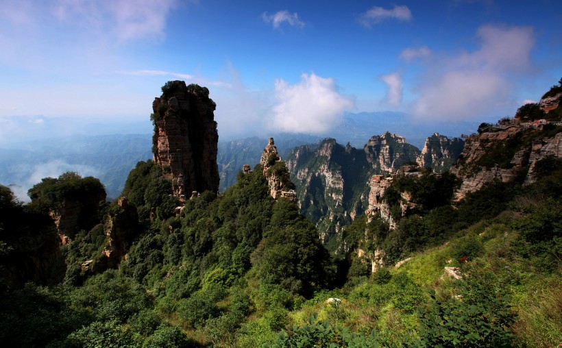 河北保定白石山风景图片(9张)