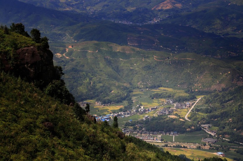 浙江华岩山风景图片(10张)