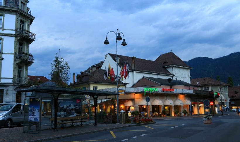 瑞士小镇因特拉肯风景图片(21张)