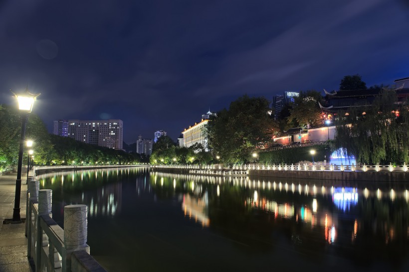 贵州贵阳甲秀楼风景图片(12张)